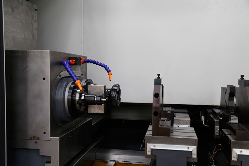 曲軸(zhóu)銑打機,銑端面打(dǎ)中心孔機床刀具(jù)